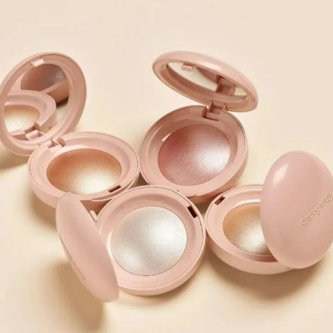 Rare Beauty Positive Light Silky Touch Highlighter