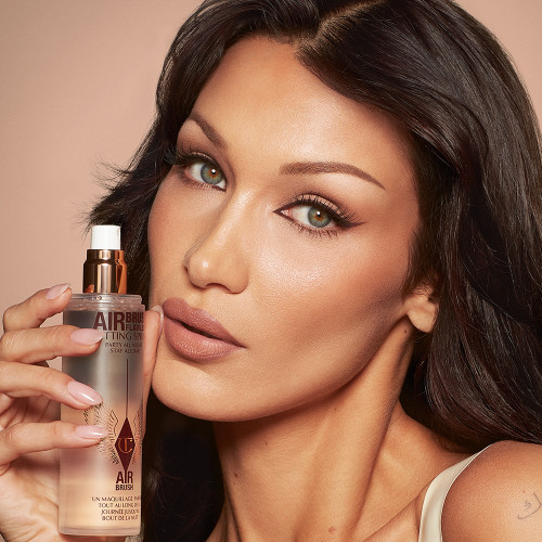 CHARLOTTE TILBURY AIRBRUSH FLAWLESS SETTING SPRAY - Image 3
