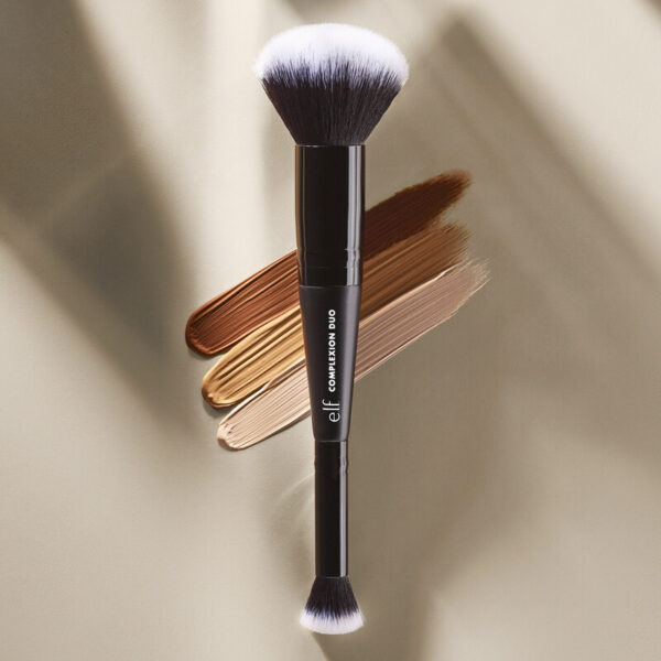 Elf Concealer & Foundation Complexion Duo Brush - Image 4