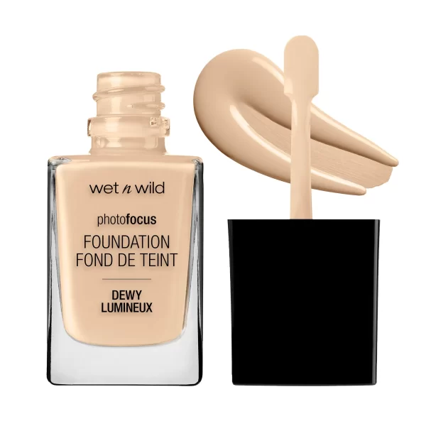 Wet n Wild Photo Focus Foundation Dewy