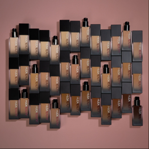 Huda Beauty Faux Filter Luminous Matte Foundation