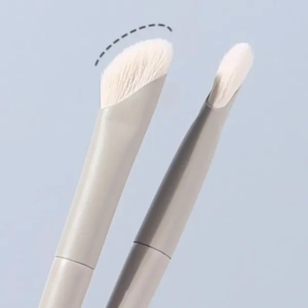 ZOREYA - Angled Nose Contour Brush - Image 2