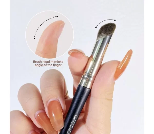 Concealer Brush - Image 2