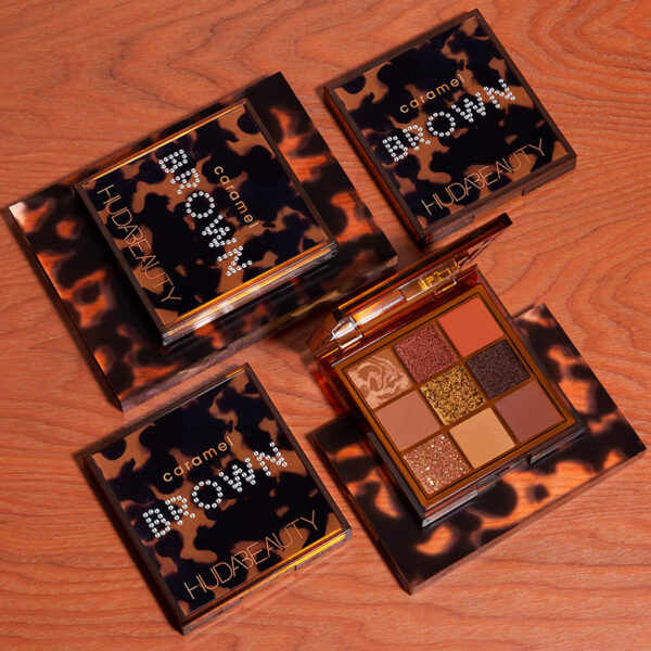 Huda Beauty Caramel Brown Palette