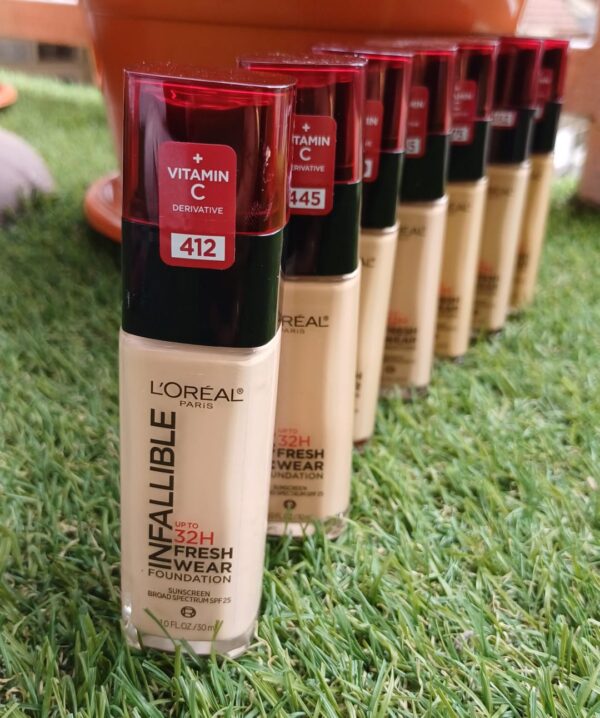 Loreal  Paris Infallible 32H Fresh Wear Foundation