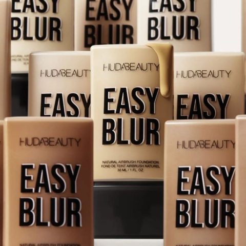Huda Beauty - Easy Blur Natural Airbrush Foundation With Niacinamide - 30ml