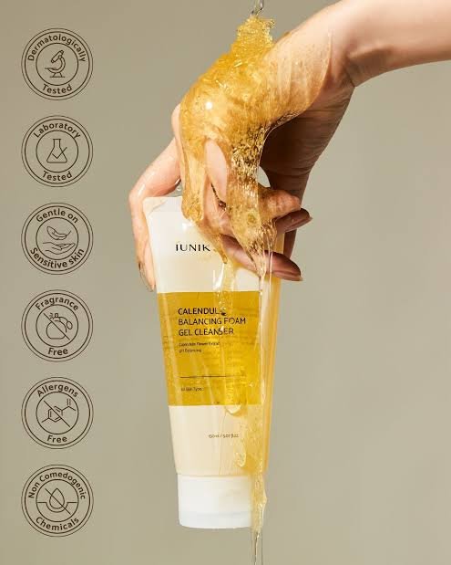Iunik - Calendula Balancing Foam Gel Cleanser