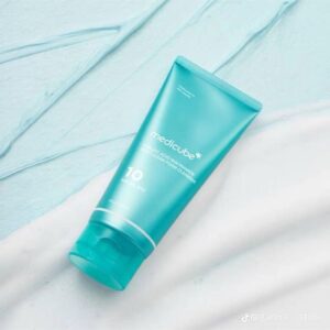 Medicube Azelaic acid Foam cleanser