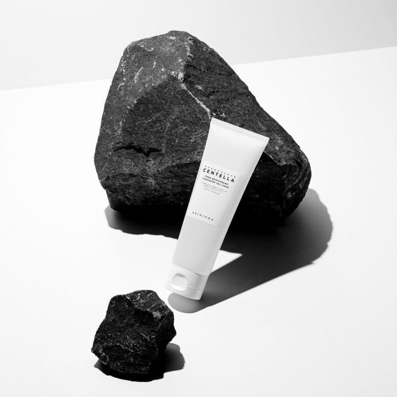 Centella Tone Brightening Cleansing Gel Foam